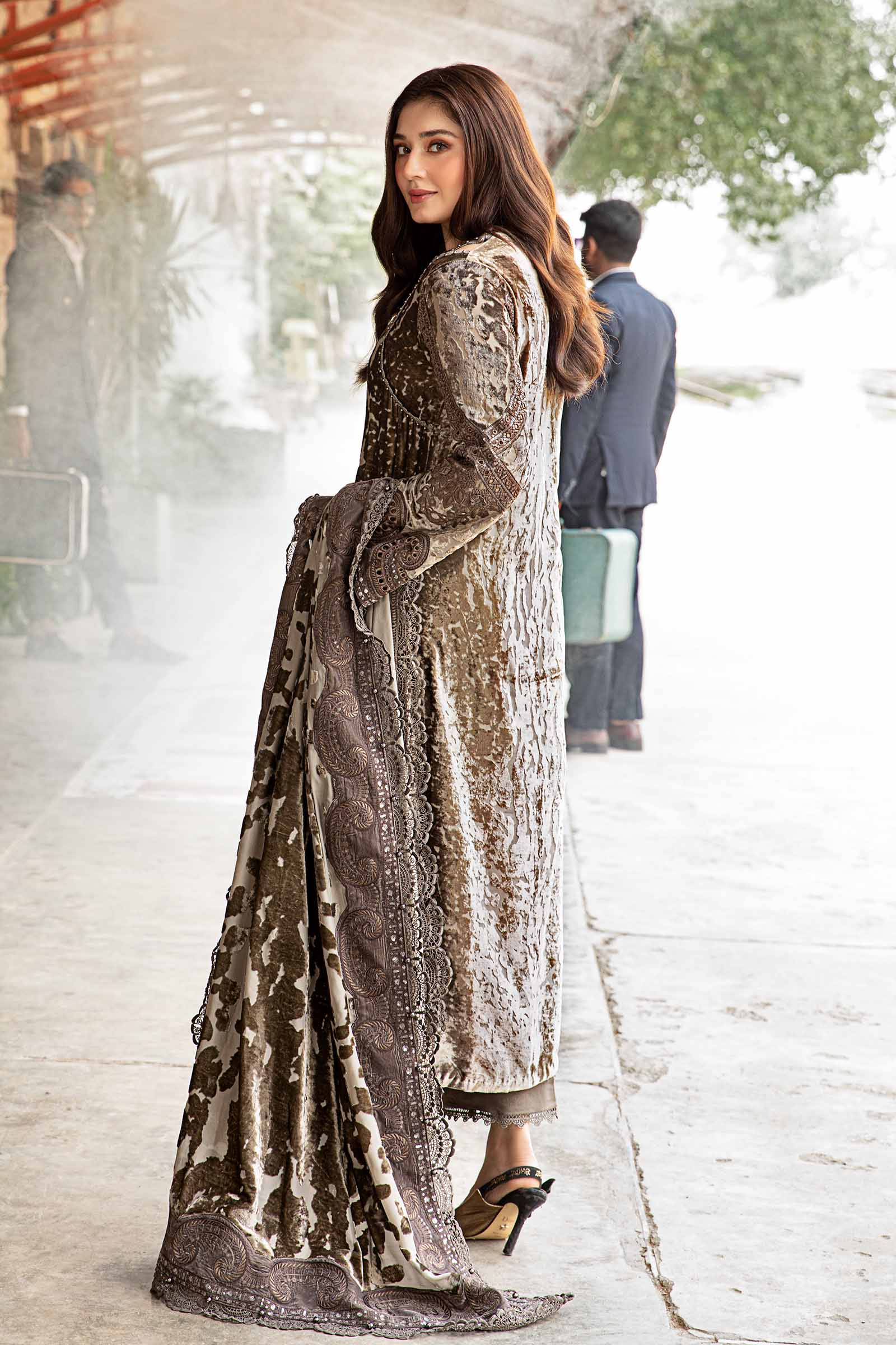 3 Piece Unstitched Embroidered Palachi Suit | DL-1201 - Image 10