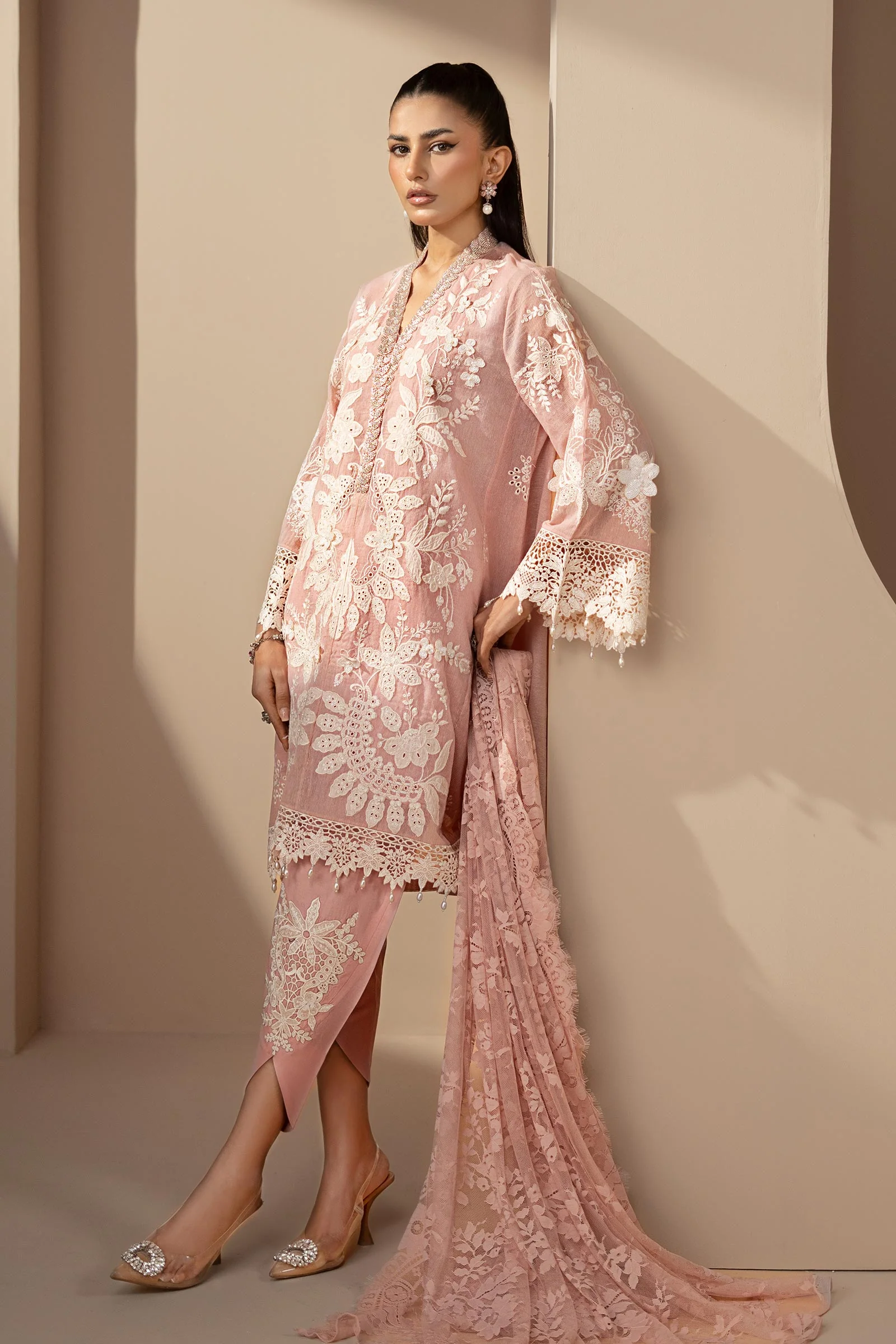 3 Piece Embroidered Lawn Karandi Suit