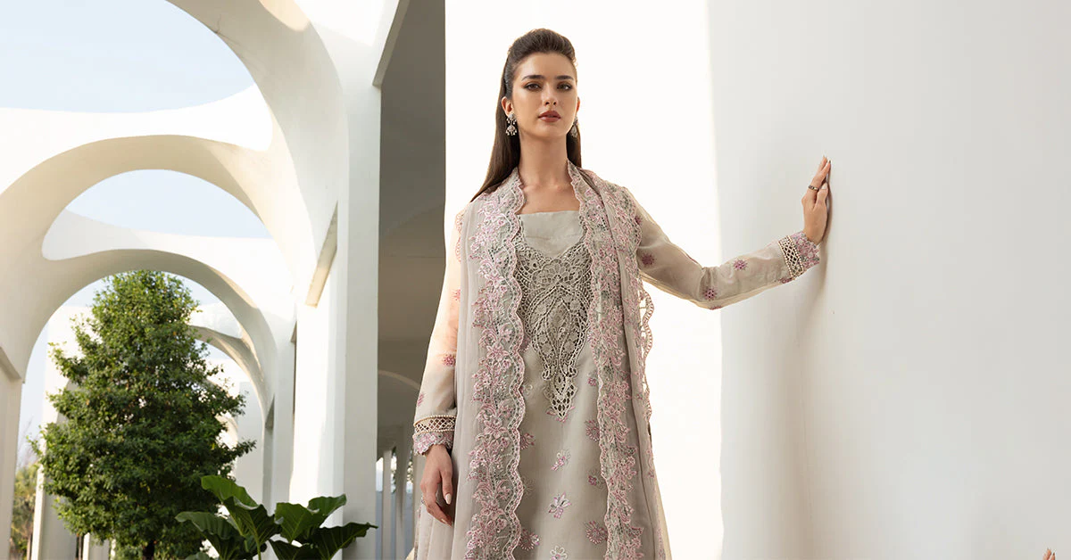 3 Piece Embroidered Paper Cotton Suit - Image 6