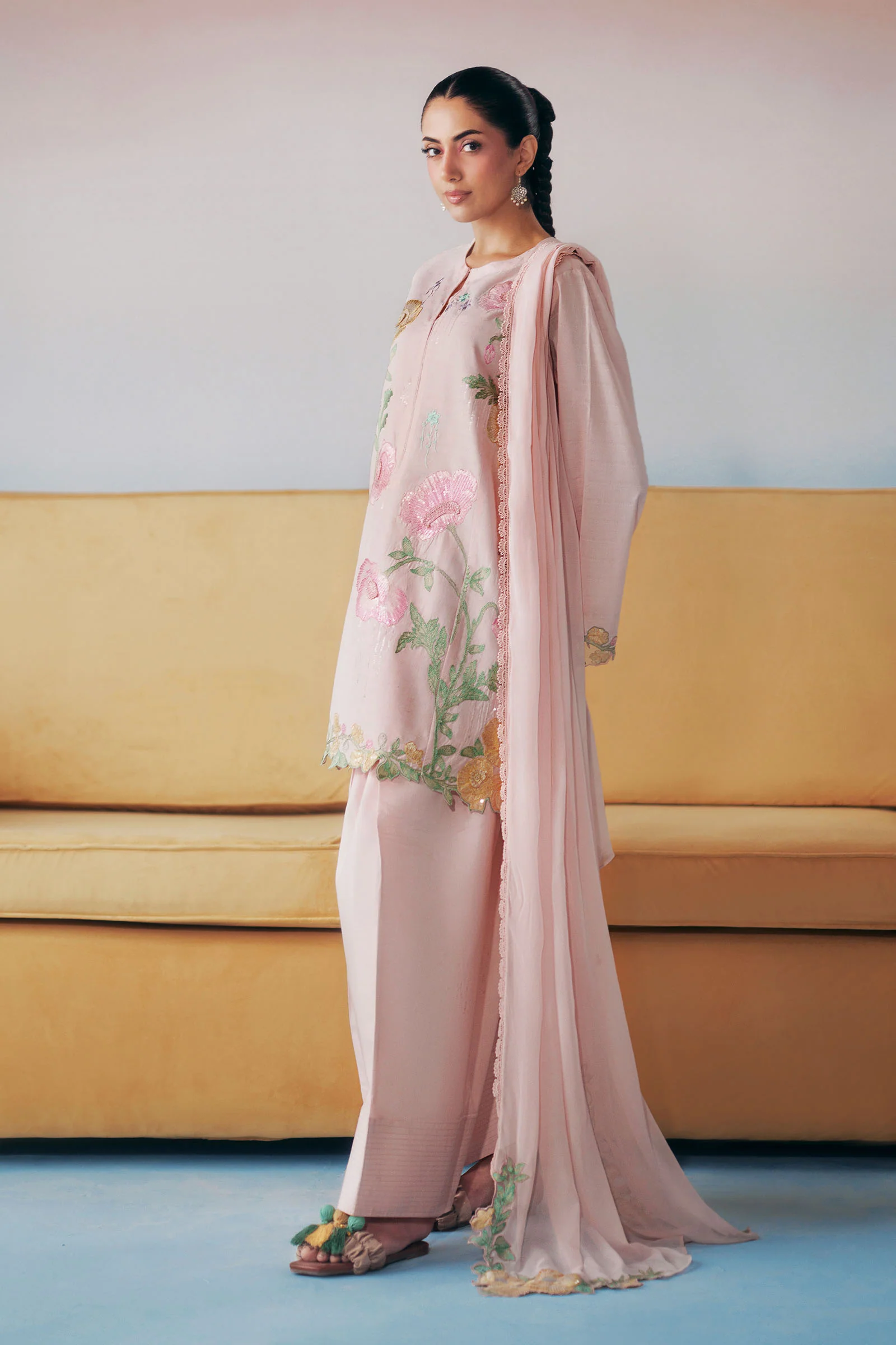 3 Piece Embroidered Dobby Lawn Suit - Image 4