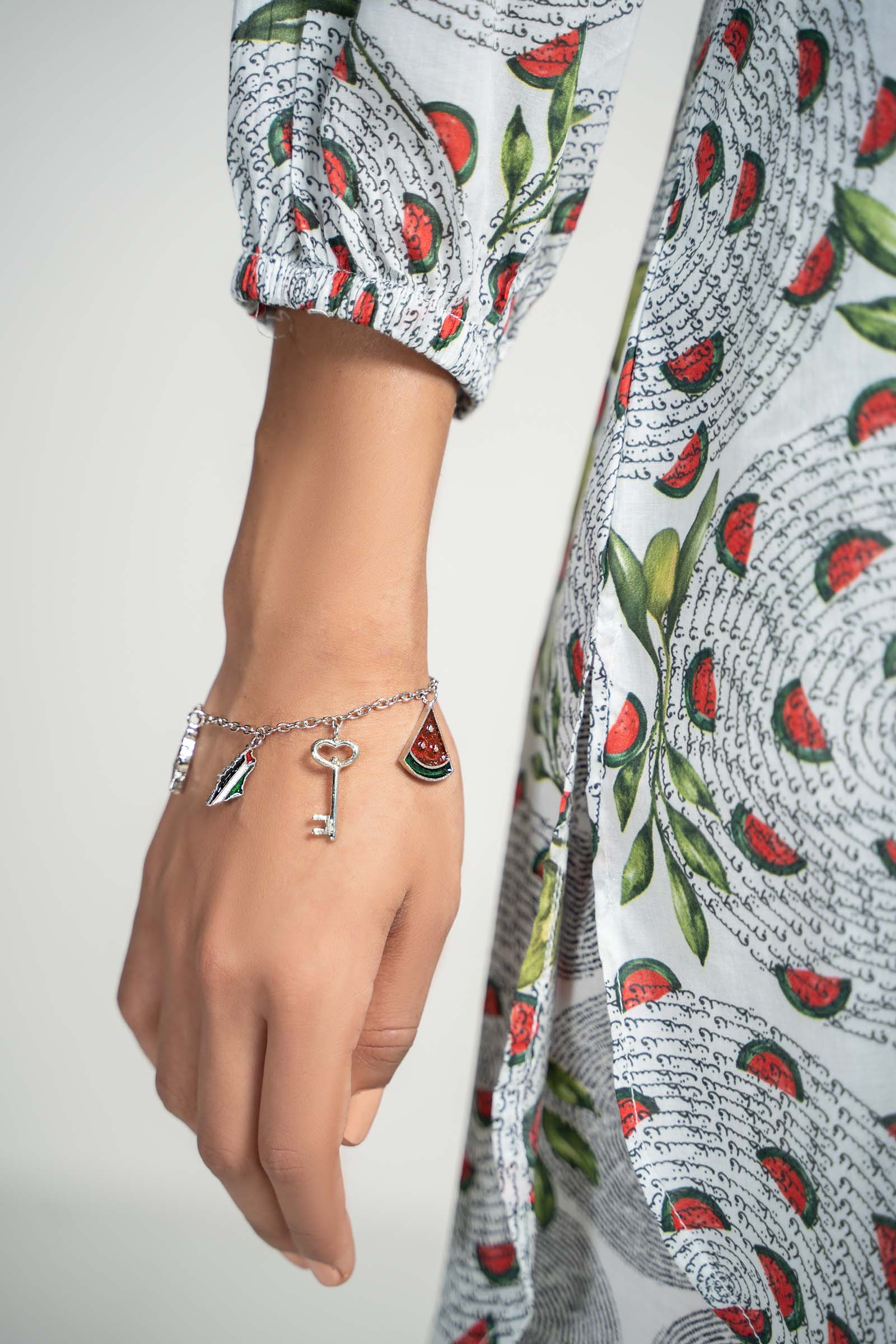 Bracelet