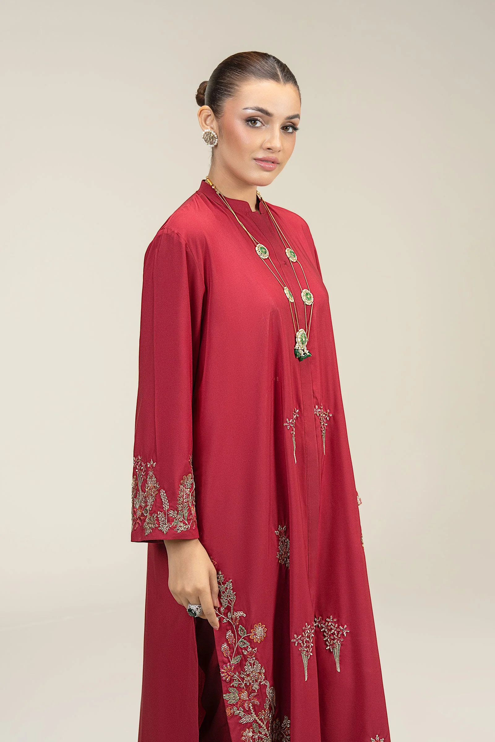 Embroidered Crepe Kaftan - Image 3