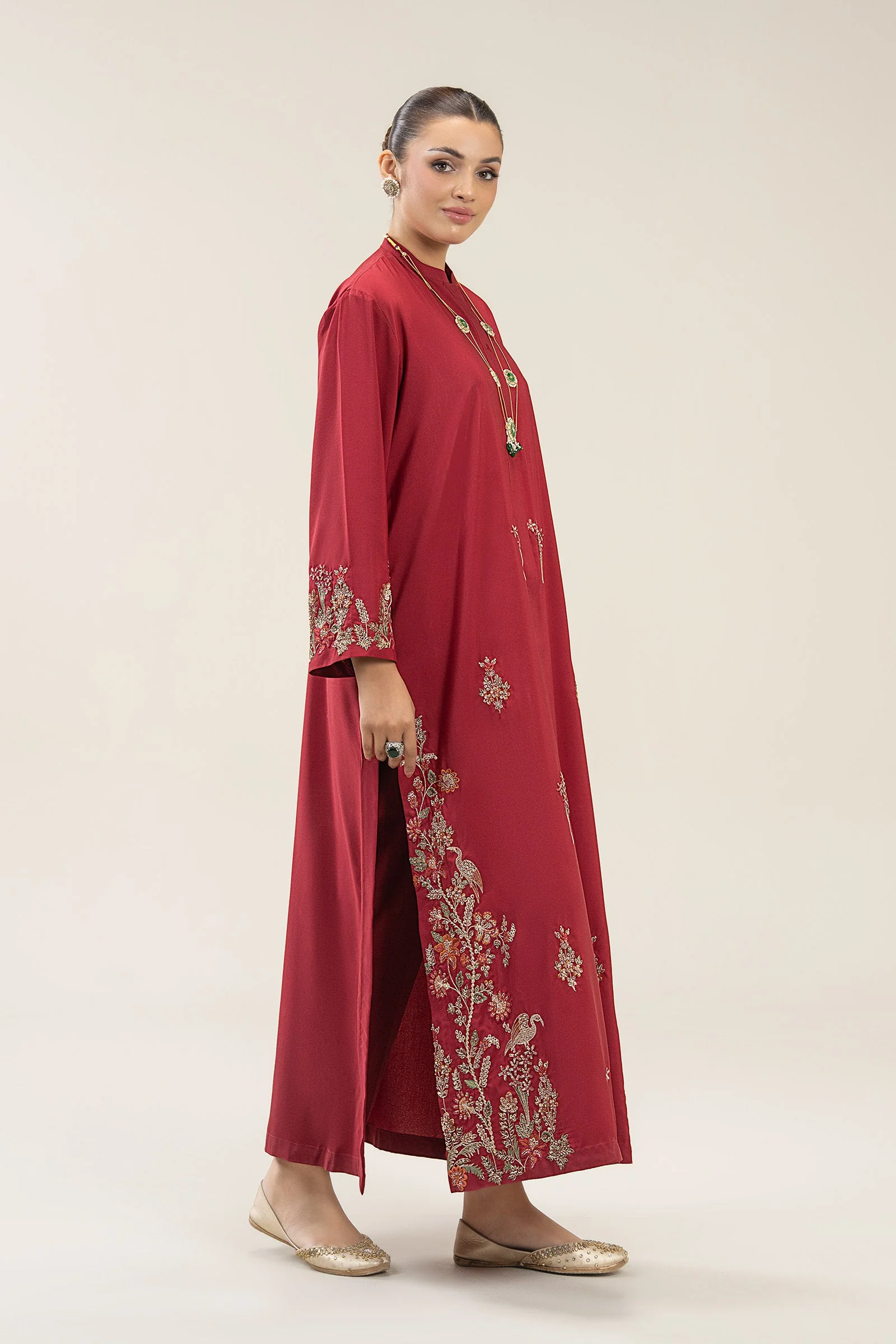 Embroidered Crepe Kaftan - Image 5