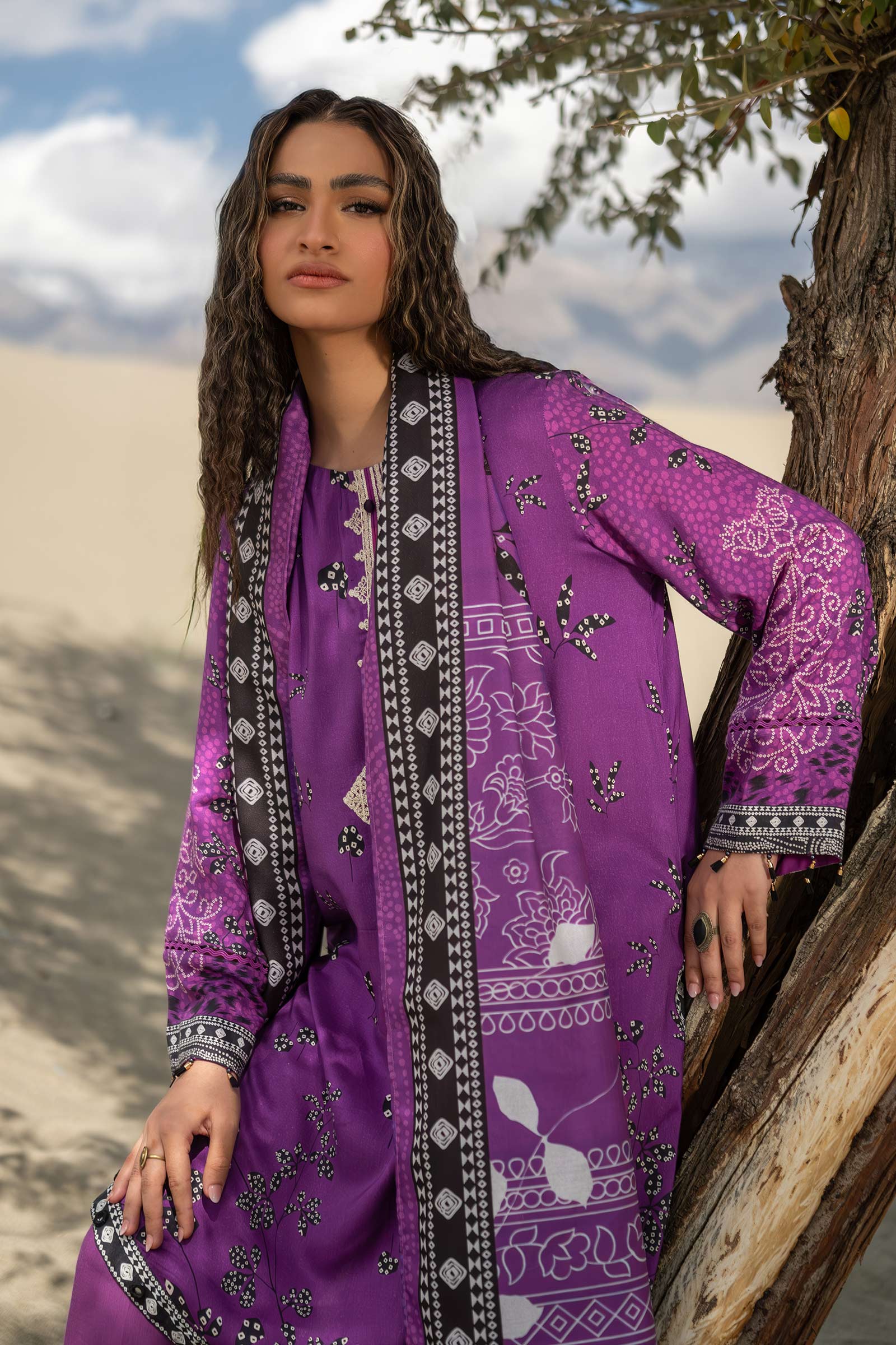 3 Pc Unstitched Printed Linen Suit | 507-B - Image 3