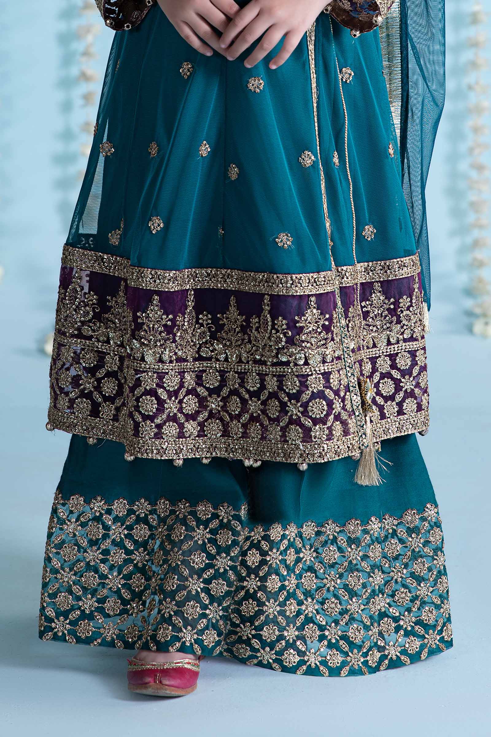 3 Piece Embroidered Net Suit - Image 8