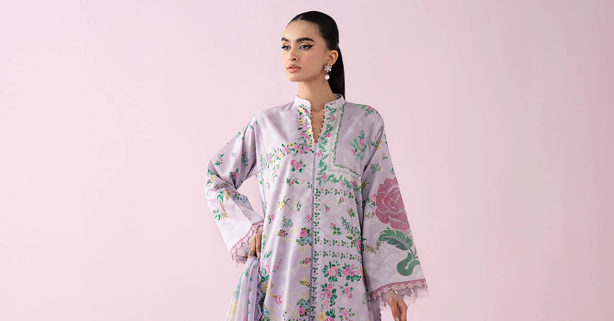 3 Piece Embroidered Lawn Suit - Image 8