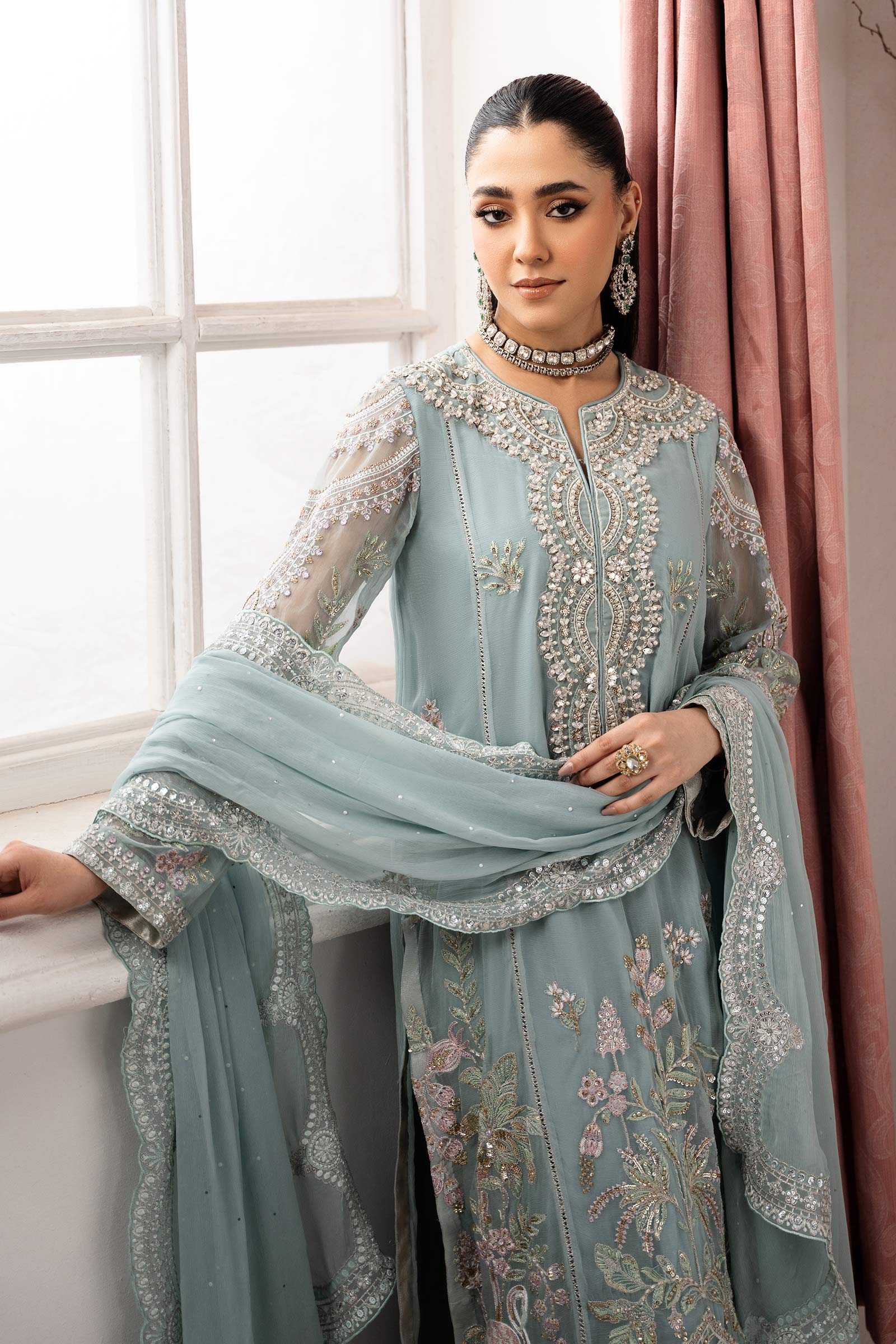 3 Piece Embroidered Chiffon Suit - Image 2