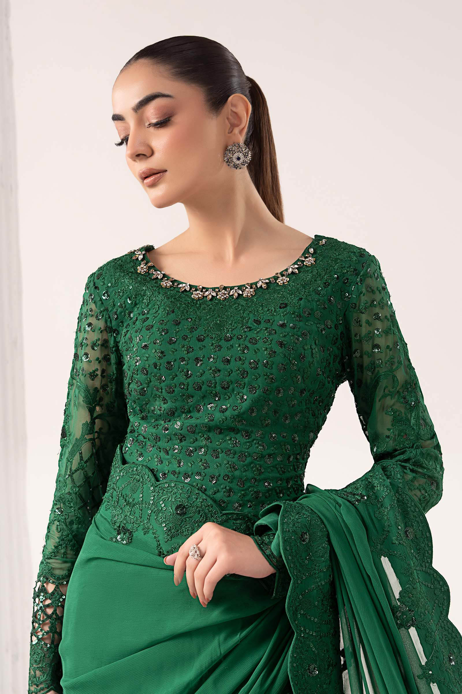 Embroidered Chiffon Saree - Image 3